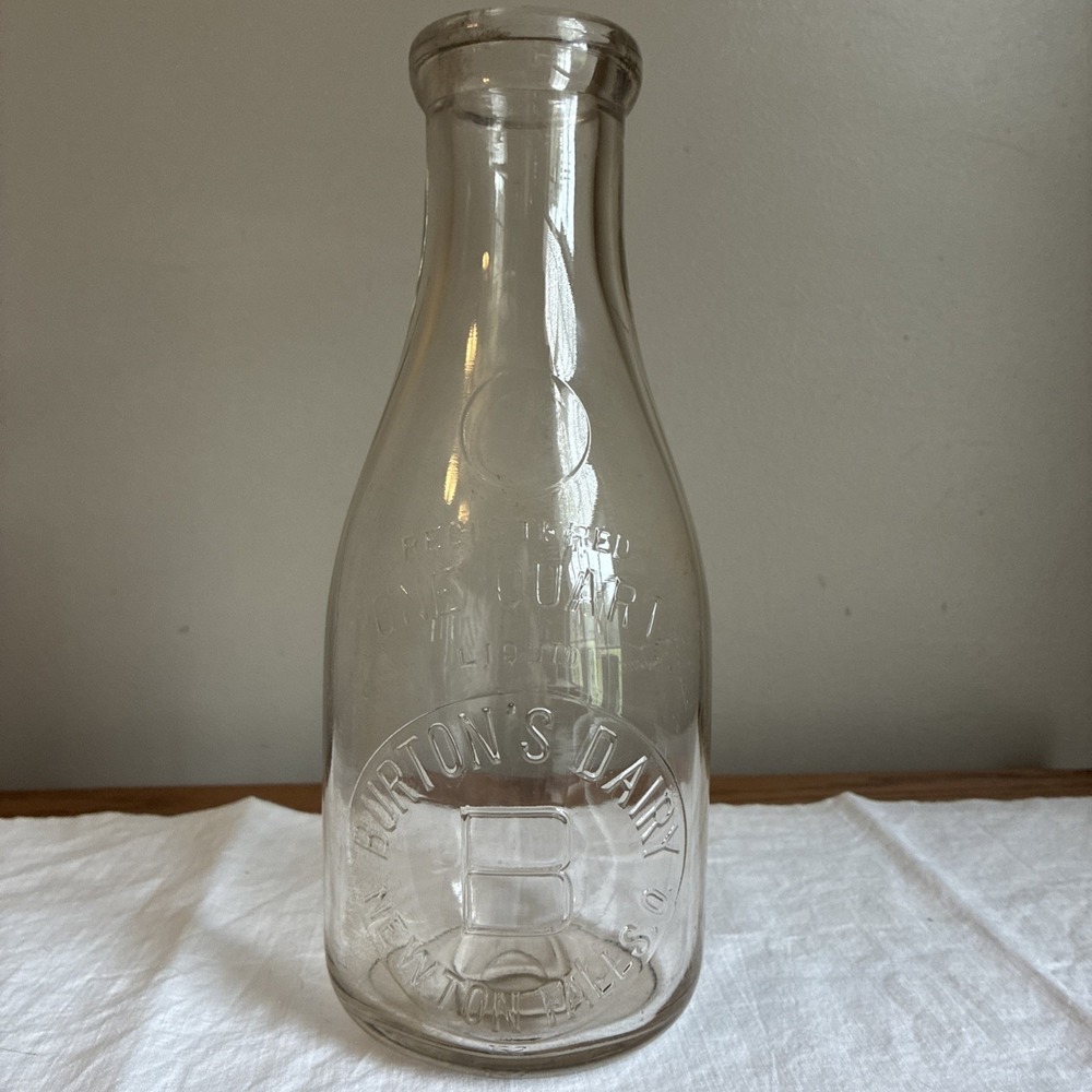 Vintage Burtons Dairy Newton Falls Ohio Clear Quart Milk Jar